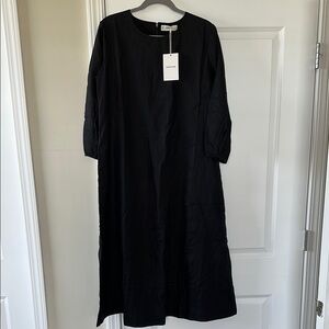 Everlane Black Linen Midi Dress with 3/4 Sleeves